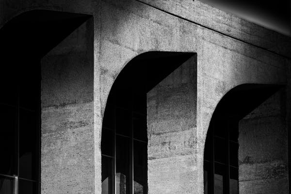 Fondazioni asburgiche consolidate con iniezioni e micropali